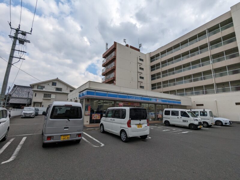 ルミナス勝山東