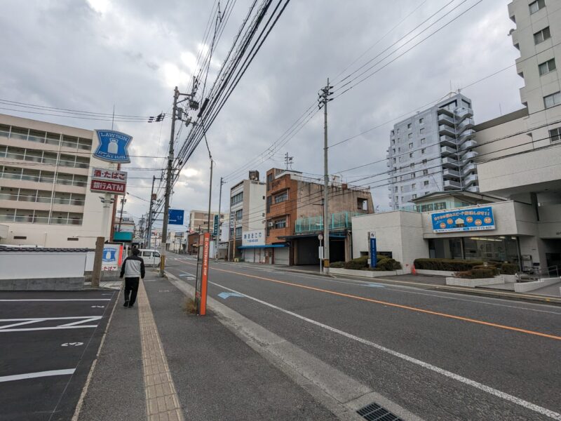 ルミナス勝山東