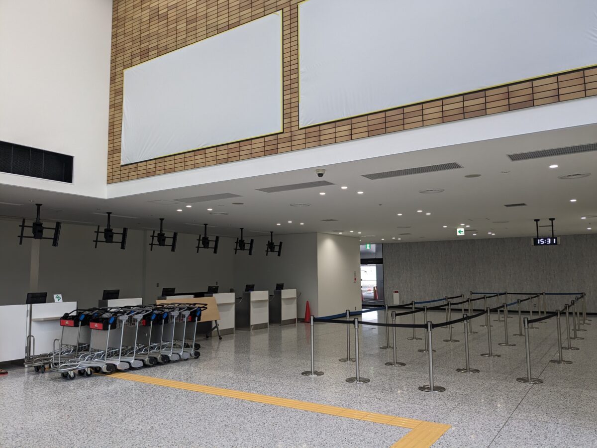 松山空港