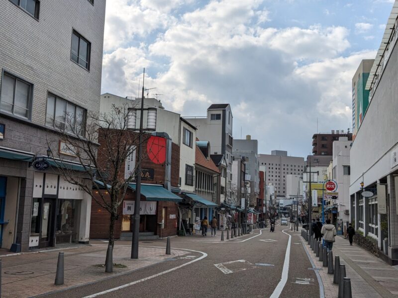 韓国料理トゥグントゥグン