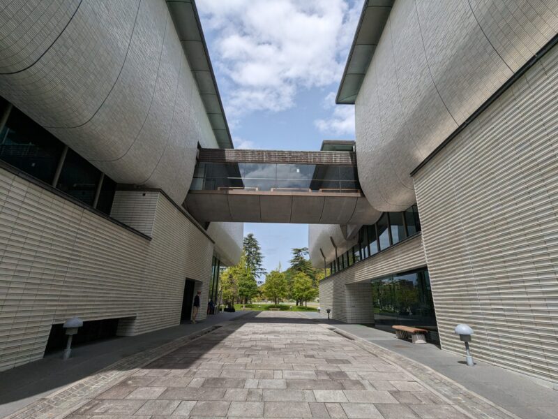 愛媛県美術館