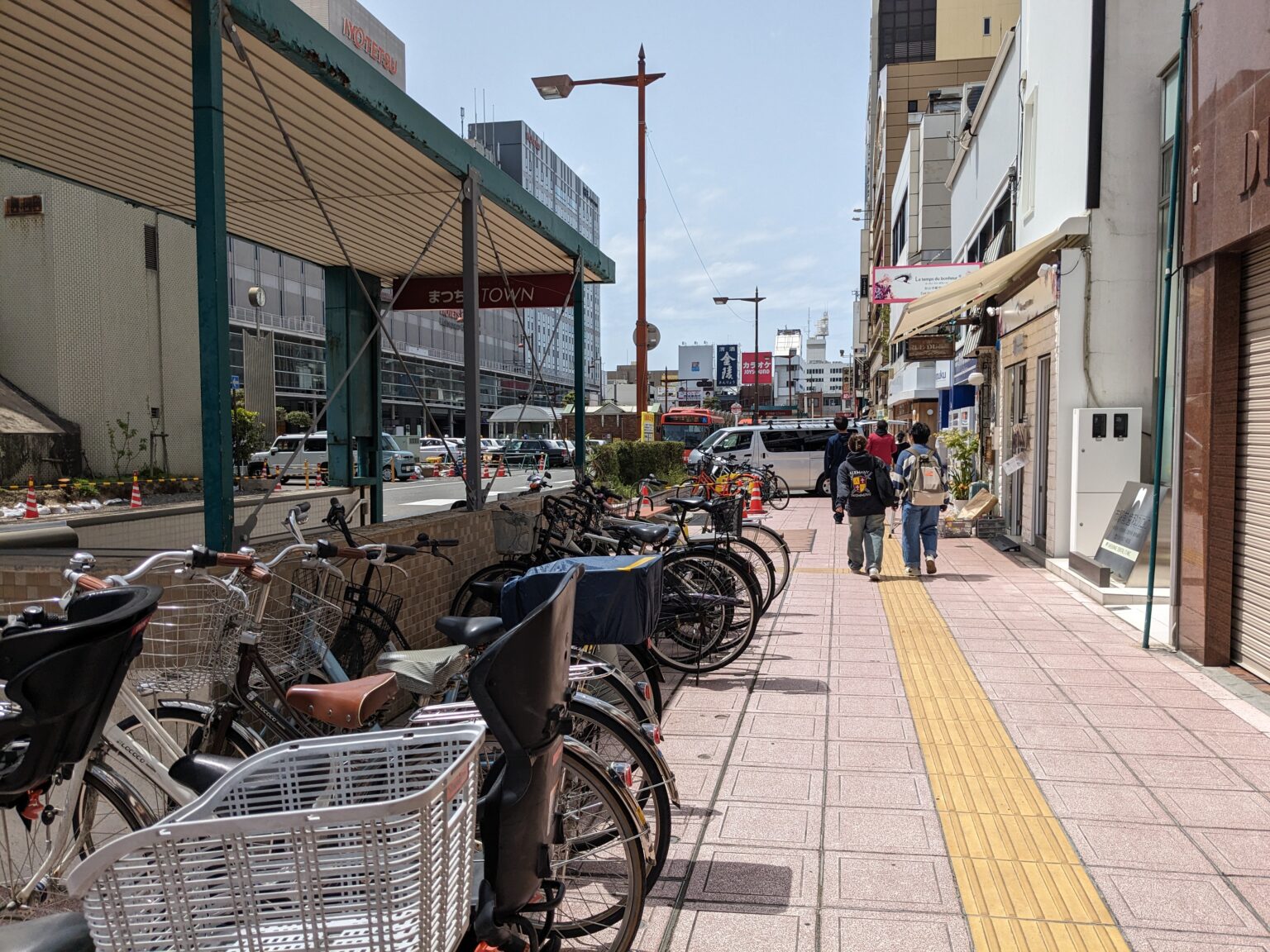 松山市駅前広場整備