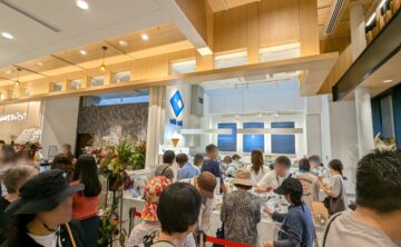 JR松山駅 だんだん通り「with salt 伯方の塩」