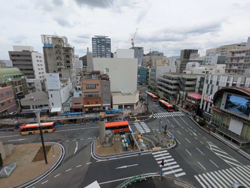 松山市駅前広場整備状況