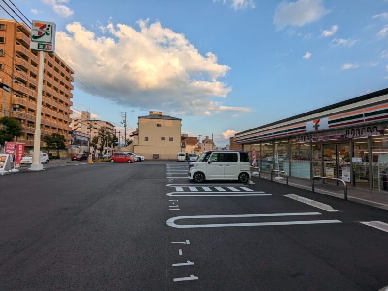 セブン - イレブン 松山空港通1丁目店