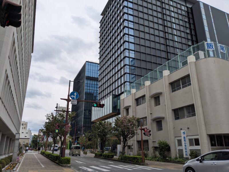 伊予銀行本店 新南館