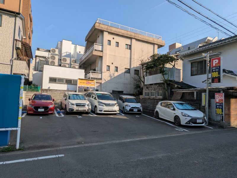 【安くて近い!】松山城の駐車場ベスト選択肢は?料金とアクセスで選ぶ賢い駐車場ガイド