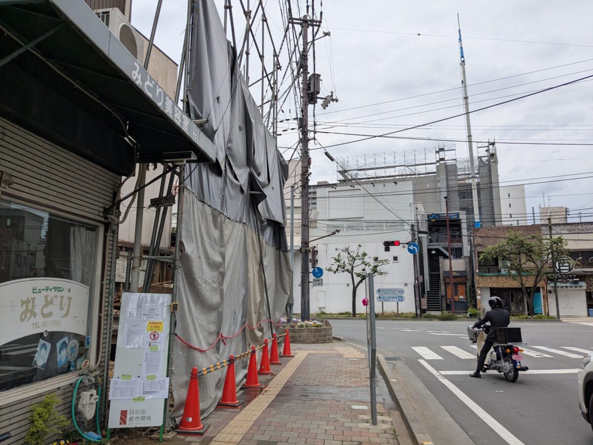 銀天街入口(大街道1丁目)解体工事