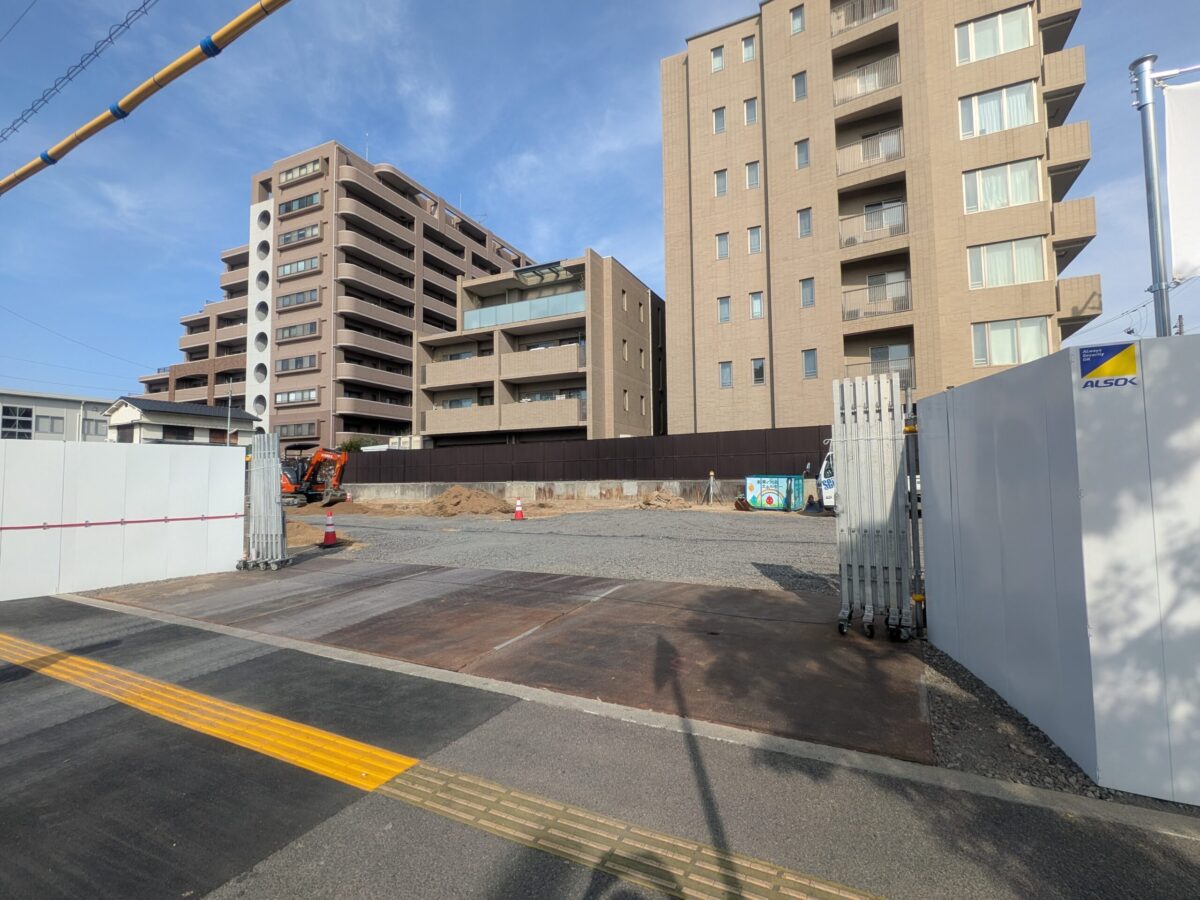 持田皮膚科・内科クリニック、フロンティア薬局持田町店 新築工事｜愛媛県松山市