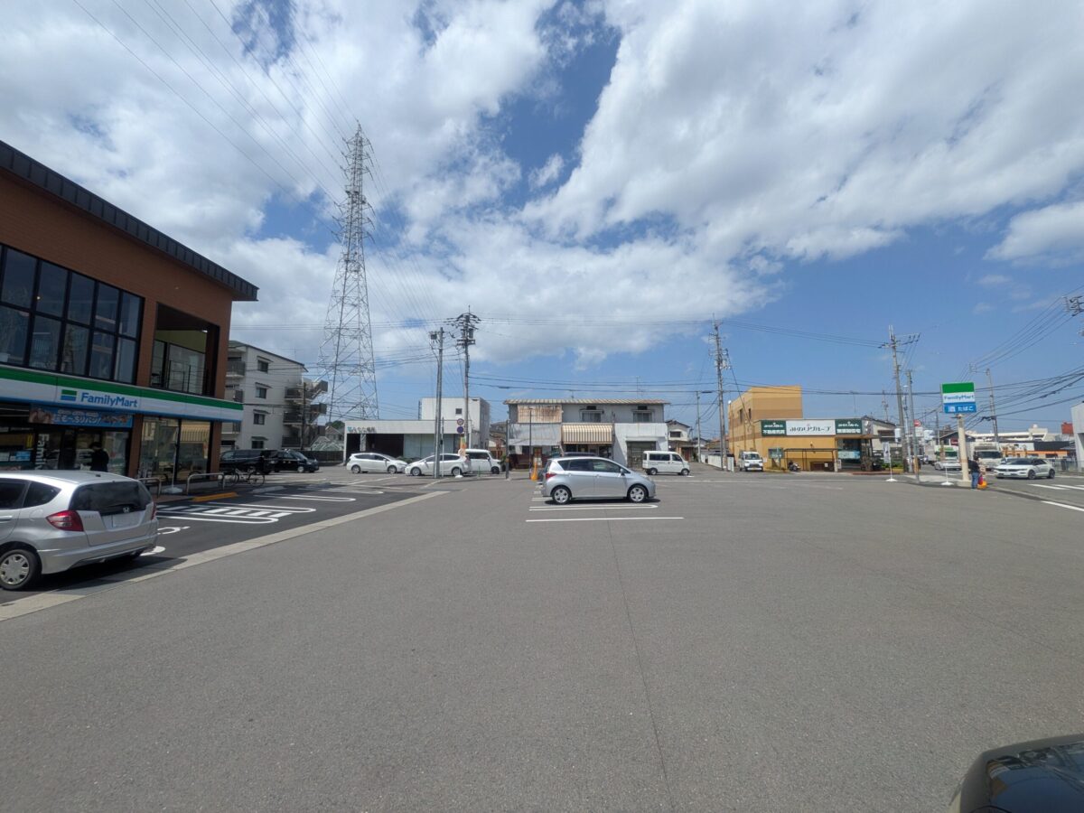 ファミリーマート 松山福音寺町東店｜愛媛県松山市